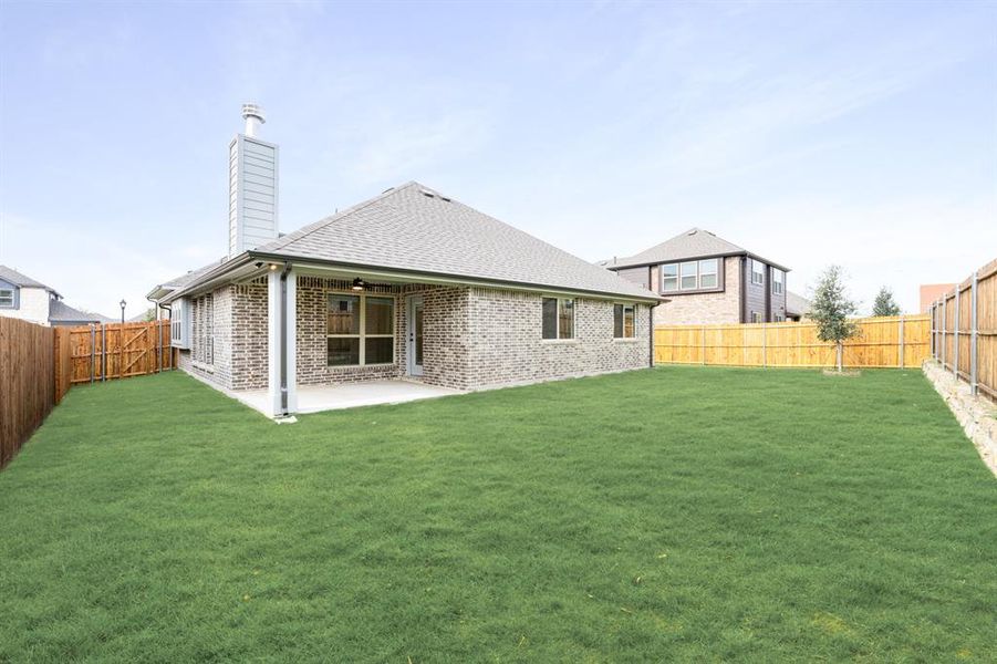 Image 34 of a home in West Crossing.