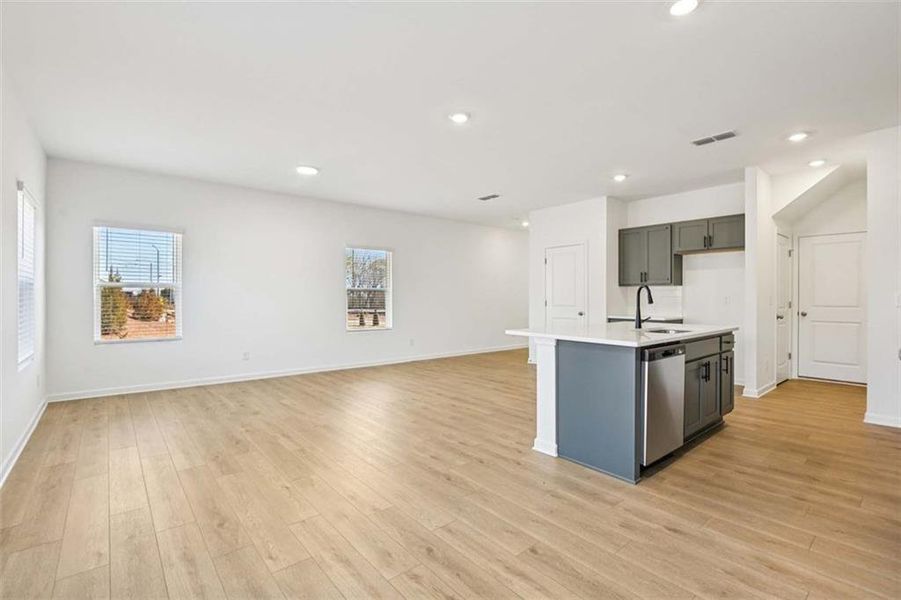 Spacious, unfurnished interior of a new home in Leydenview, Mableton (Image 39). Spacious, unfurnished interior of a new home in Leydenview, Mableton (Image 39).