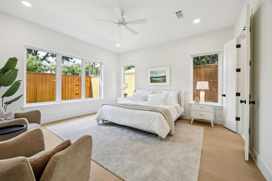 Furnished interior view inside a new home in , Dallas (Image 11).