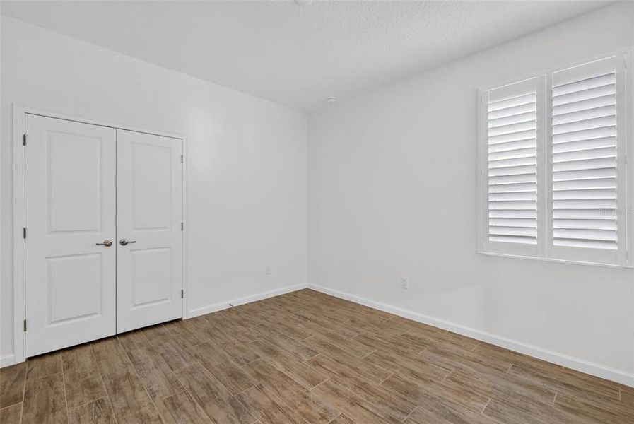 Spacious, unfurnished interior of a new home in , Mount Dora (Image 28).