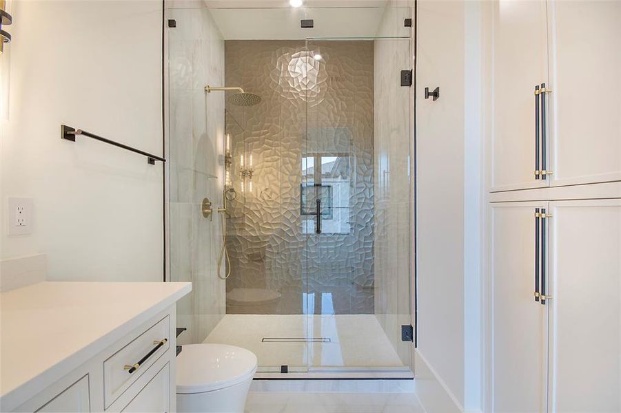 Furnished interior view inside a new home in , Dallas (Image 27).