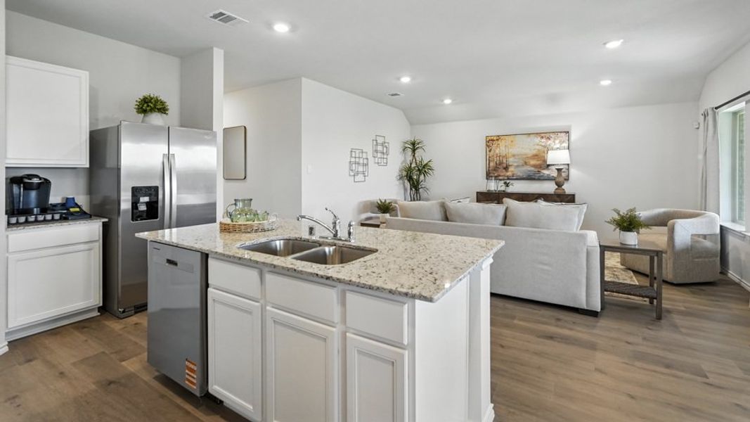 Furnished interior view inside a new home in Saddlebrook, Waxahachie (Image 16).
