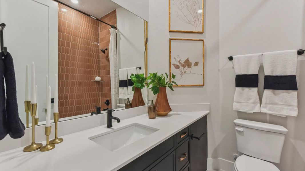 Representative furnished interior of a home built from the Garet by Chesmar Homes in Feathergrass, Florence (Image 31).