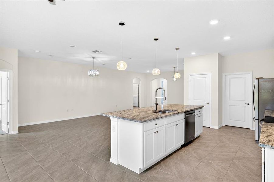 Furnished interior view inside a new home in , Ocala (Image 8).
