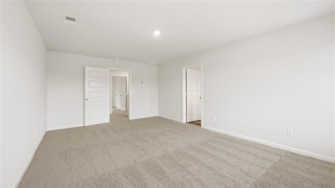 Spacious, unfurnished interior of a new home in Jackson Landing, Jefferson (Image 16).