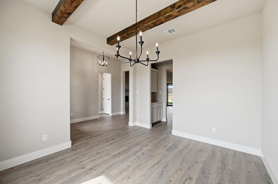 Spacious, unfurnished interior of a new home in Rocky Top Ranch, Reno (Image 16). Spacious, unfurnished interior of a new home in Rocky Top Ranch, Reno (Image 16).