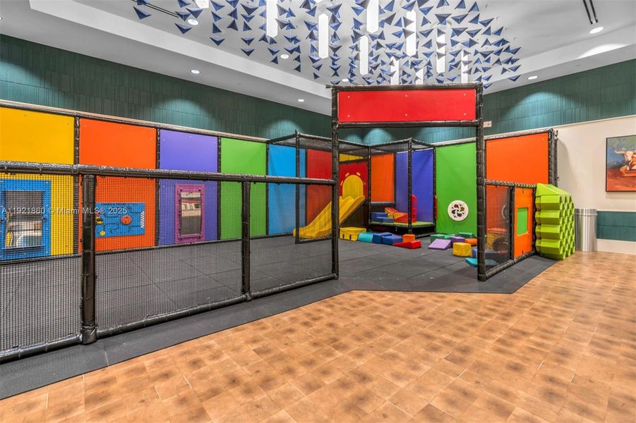 Community amenities in , Boca Raton (Image 83). Community amenities in , Boca Raton (Image 83).