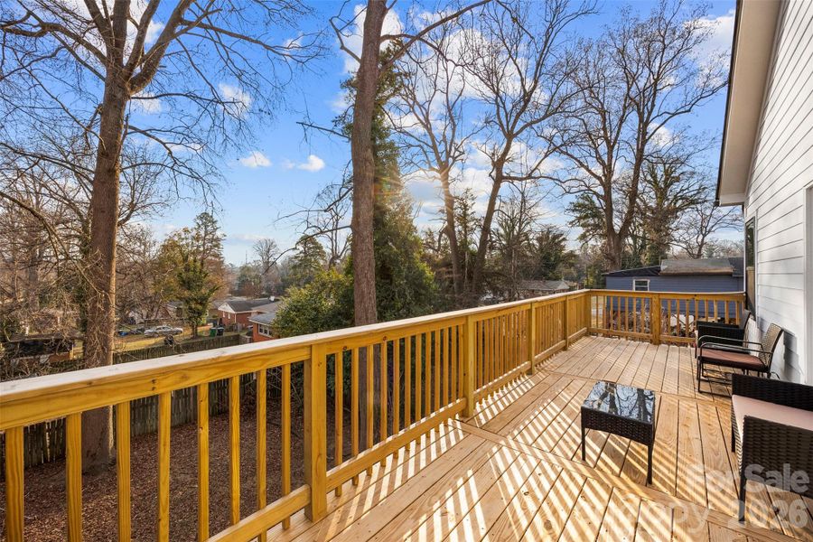 Exterior details and patio area of a home in , Charlotte (Image 27).