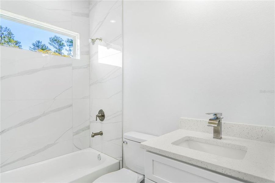 Furnished interior view inside a new home in , Ocala (Image 5).