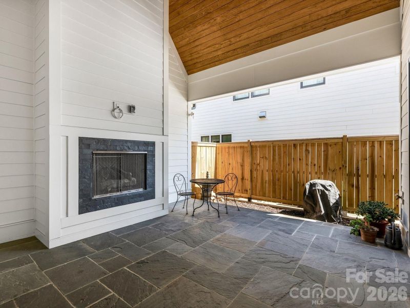Exterior details and patio area of a home in , Charlotte (Image 4).