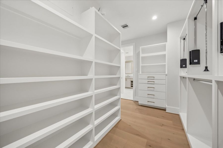 Spacious, unfurnished interior of a new home in , Houston (Image 22). Spacious, unfurnished interior of a new home in , Houston (Image 22).