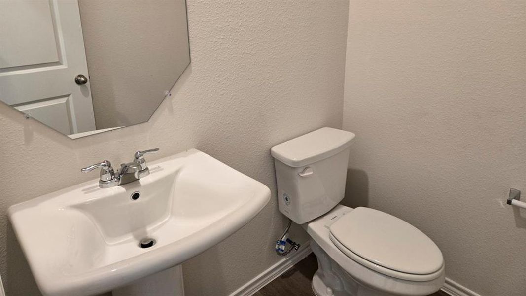 Furnished interior view inside a new home in Hanolley Hills, Sherman (Image 4).