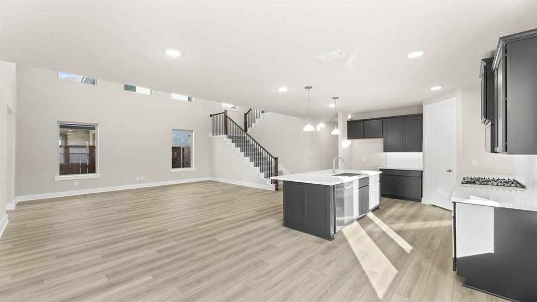 17. 1421 Tipperary - Dining (2)