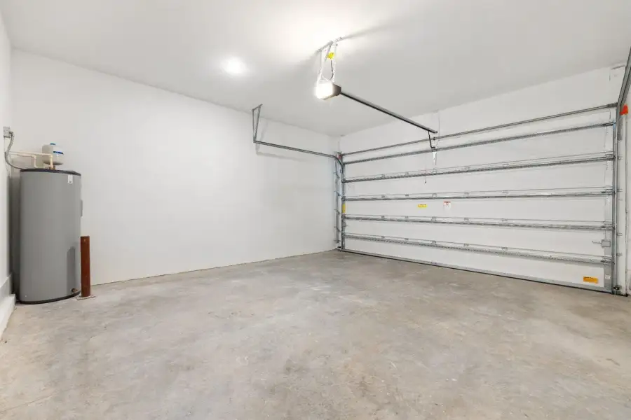 Garage Garage