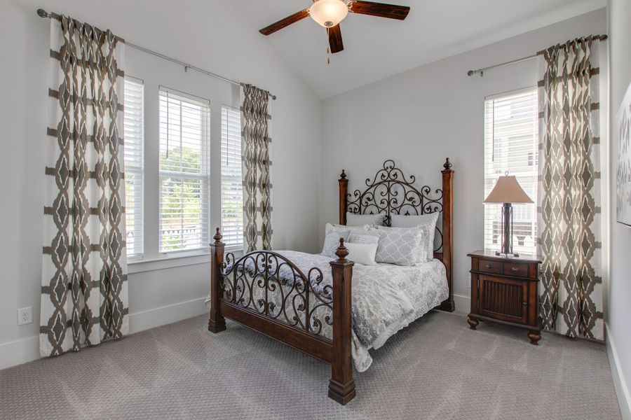 Granny White Bedroom 2