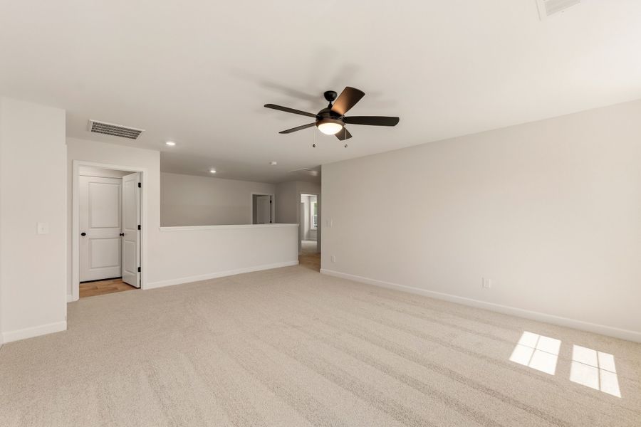 Spacious, unfurnished interior of a new home in Timberland Grove, Anderson (Image 46). Spacious, unfurnished interior of a new home in Timberland Grove, Anderson (Image 46).