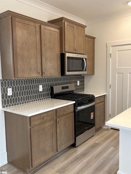 Furnished interior view inside a new home in Hazelwood, Boiling Springs (Image 4).