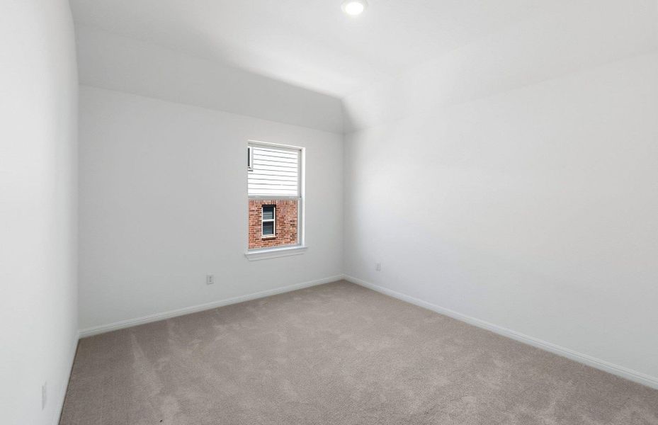 Spacious, unfurnished interior of a new home in Crescent Bluff, Georgetown (Image 25). Spacious, unfurnished interior of a new home in Crescent Bluff, Georgetown (Image 25).