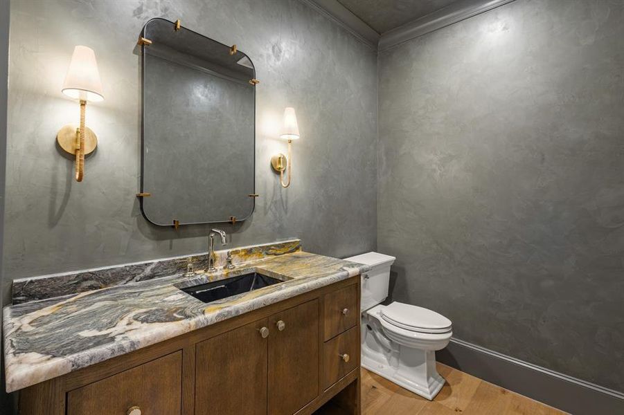 Furnished interior view inside a new home in , Dallas (Image 6).