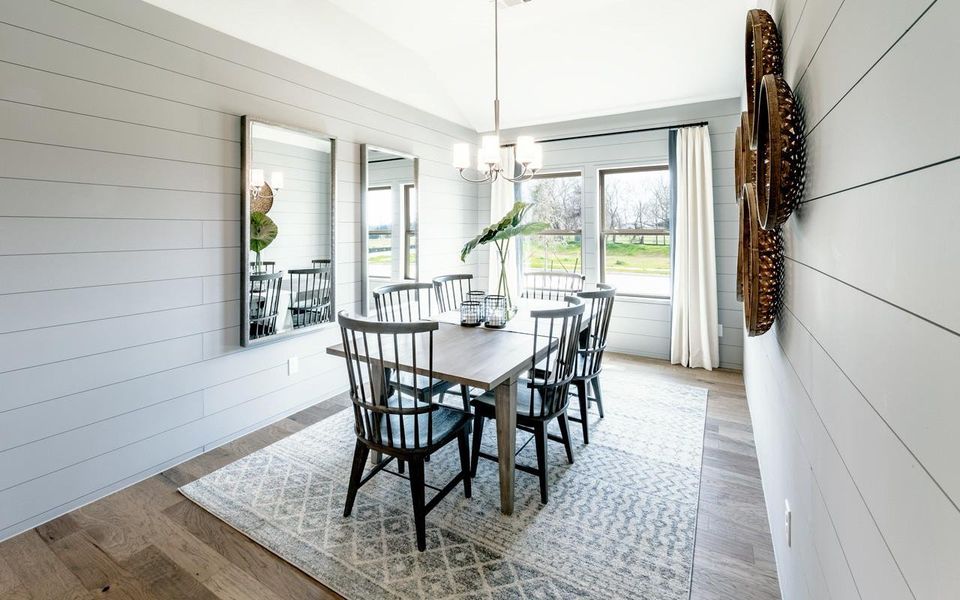 Furnished interior view inside a new home in Steed Landing, Texas City (Image 6).
