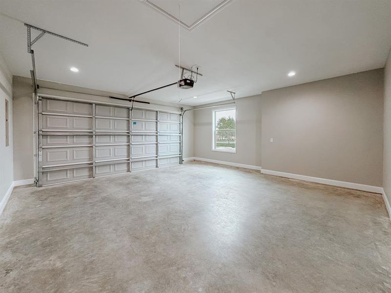 Spacious, unfurnished interior of a new home in , Corsicana (Image 18). Spacious, unfurnished interior of a new home in , Corsicana (Image 18).
