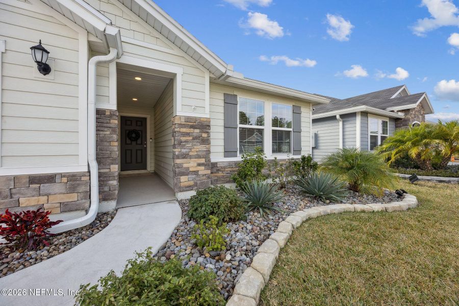 Exterior details and patio area of a home in Panther Creek, Jacksonville (Image 20). Exterior details and patio area of a home in Panther Creek, Jacksonville (Image 20).
