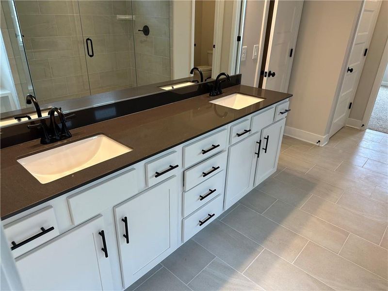 Furnished interior view inside a new home in Rosewood Lake Estates, Hoschton (Image 10).