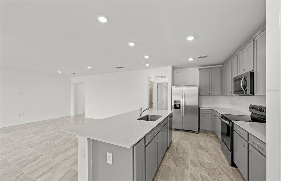 Furnished interior view inside a new home in Lakespur Wellen Park, Venice (Image 6). Furnished interior view inside a new home in Lakespur Wellen Park, Venice (Image 6).