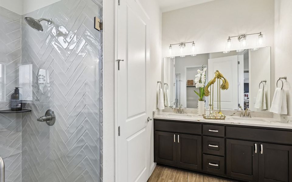 Representative furnished interior of a home built from the Reed by Brookfield Residential in Traditional at Kissing Tree, San Marcos (Image 4). Representative furnished interior of a home built from the Reed by Brookfield Residential in Traditional at Kissing Tree, San Marcos (Image 4).