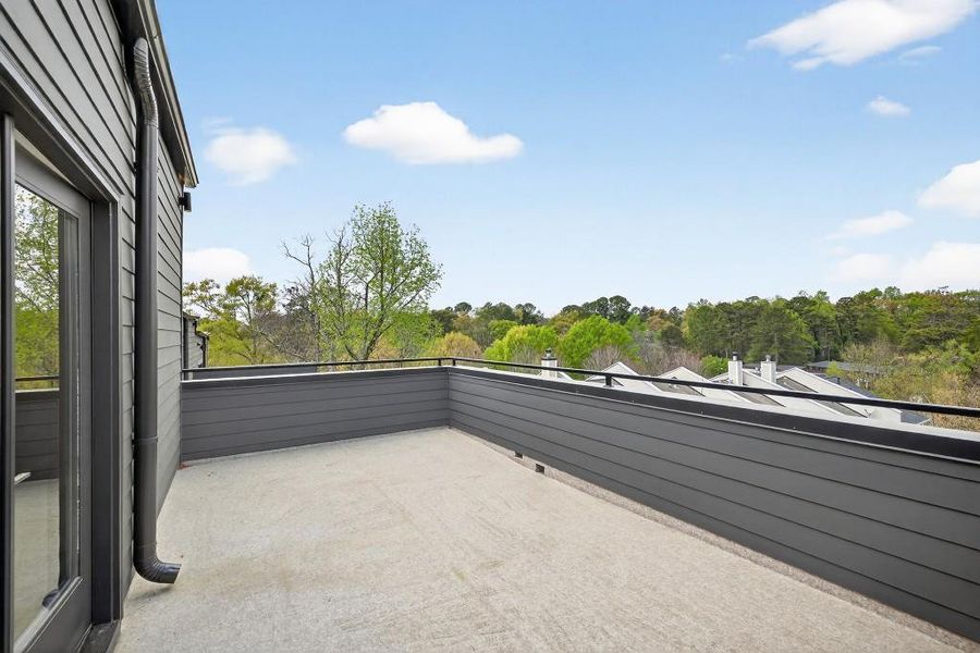 Exterior details and patio area of a home in , Decatur (Image 31).