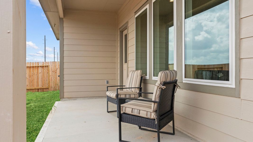 Exterior details and patio area of a home in Tamarron, Fulshear (Image 2).