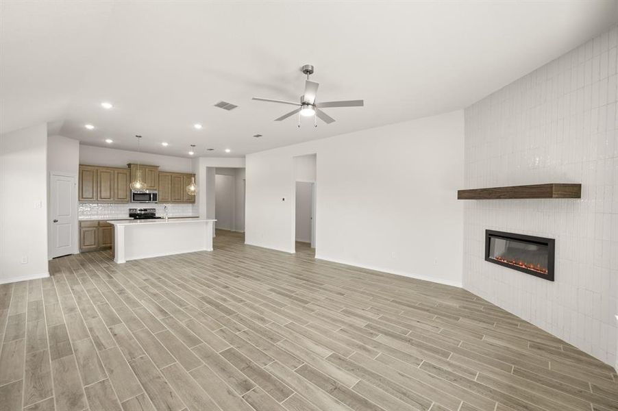 1125 Avery- Living Room-2 1125 Avery- Living Room-2