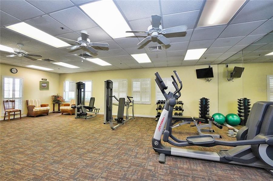 Community amenities in Kings Gate, Port Charlotte (Image 10). Community amenities in Kings Gate, Port Charlotte (Image 10).