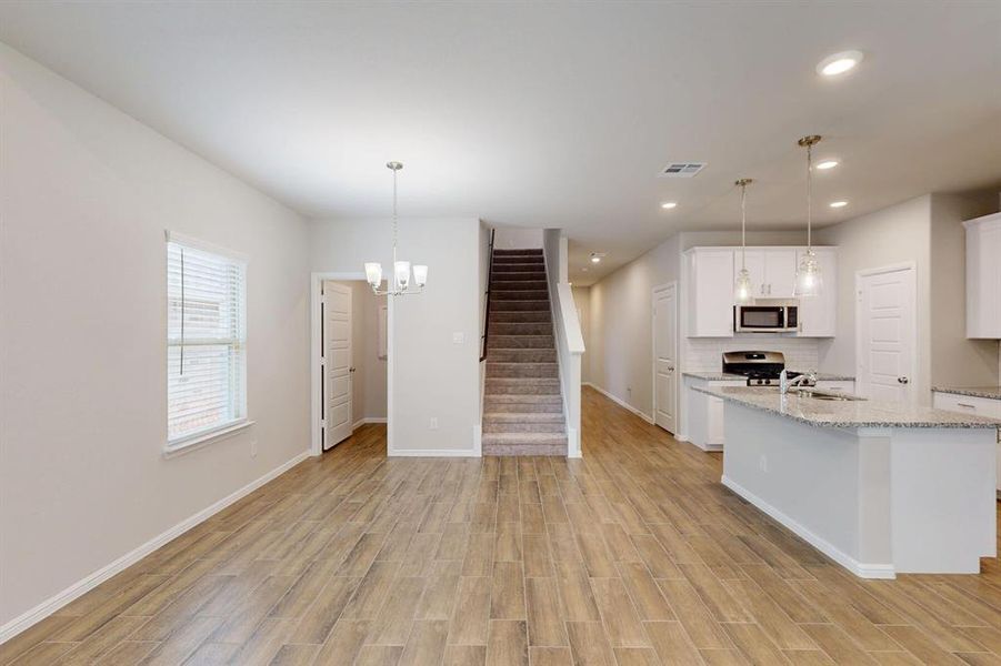 Spacious, unfurnished interior of a new home in Forest Park, Princeton (Image 24). Spacious, unfurnished interior of a new home in Forest Park, Princeton (Image 24).