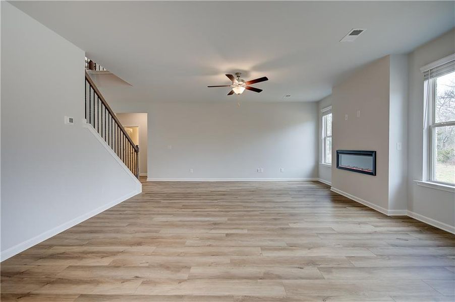 Spacious, unfurnished interior of a new home in Adagio, Dacula (Image 13).