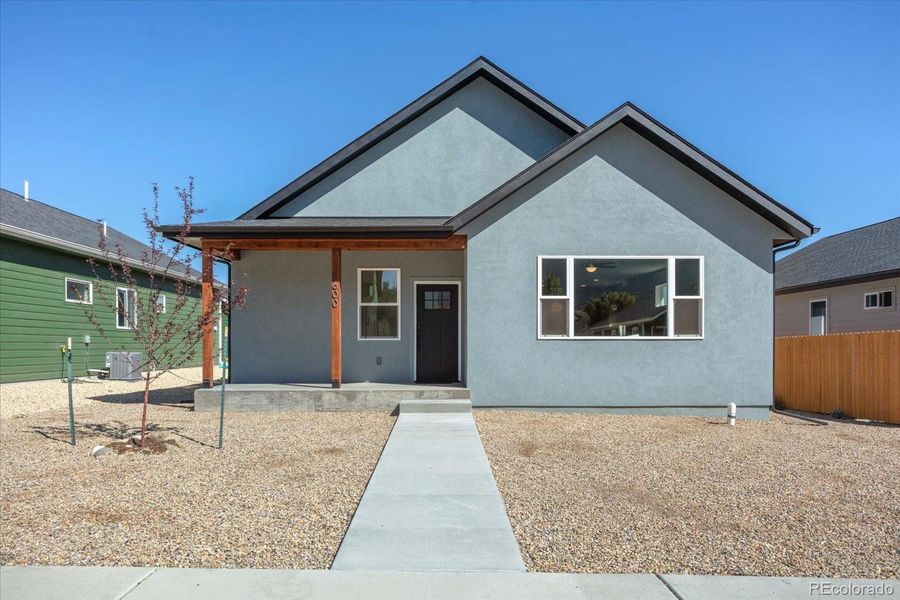 Turn-key, and xeri-scaped: easy to leave on extended vacations