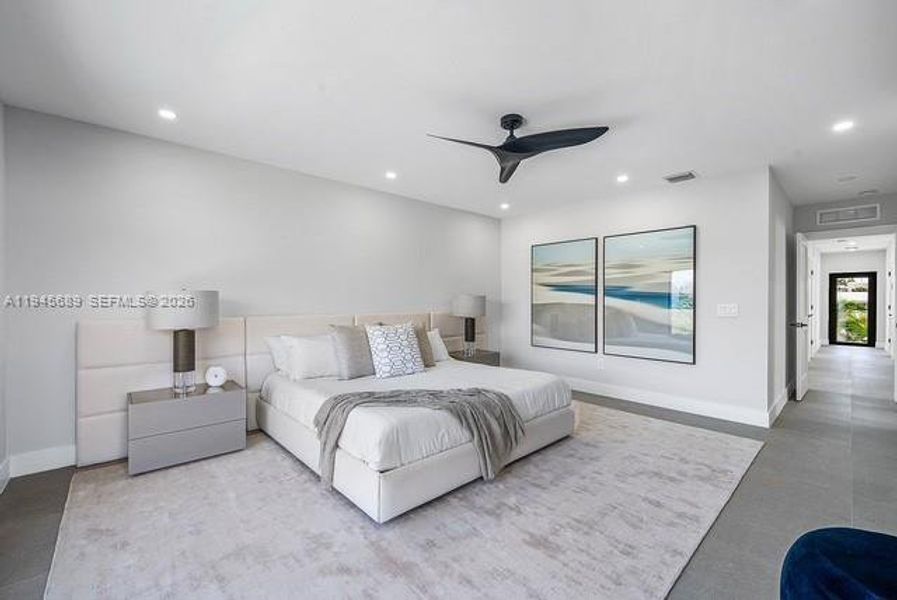 Furnished interior view inside a new home in , Pompano Beach (Image 6). Furnished interior view inside a new home in , Pompano Beach (Image 6).