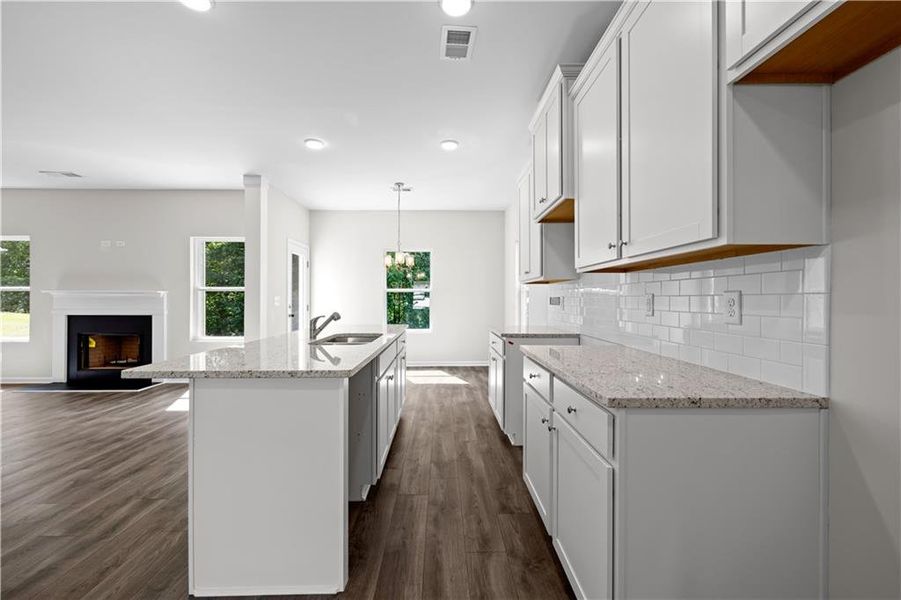 Furnished interior view inside a new home in , Villa Rica (Image 7).