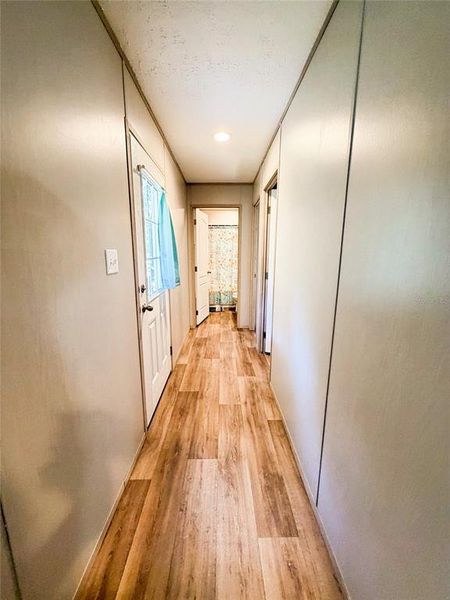 Spacious, unfurnished interior of a new home in , Dunnellon (Image 15).