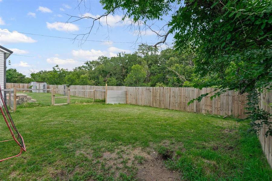 Front exterior of a new home in , Weatherford, TX, highlighting curb appeal (Image 21). Front exterior of a new home in , Weatherford, TX, highlighting curb appeal (Image 21).