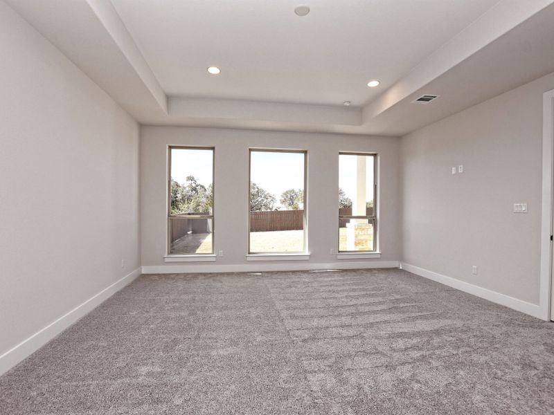 Representative unfurnished interior of a home built from the Emerald II by Giddens Homes in Riverstone, Georgetown (Image 29).