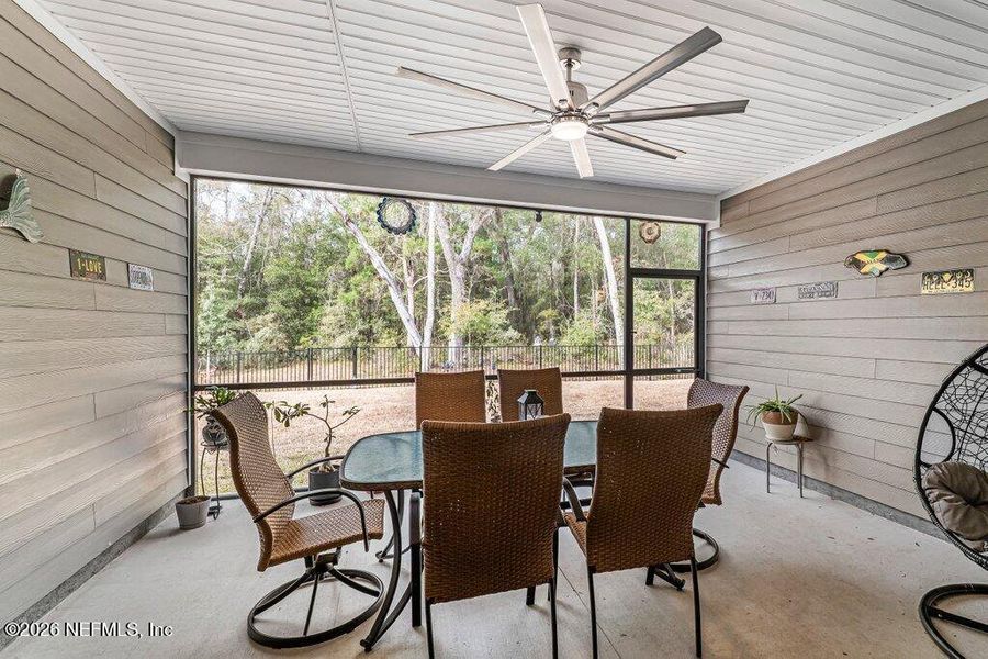 Exterior details and patio area of a home in , Middleburg (Image 4).