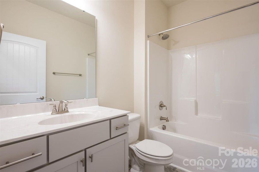 Photos are representative and may reflect a staged home.