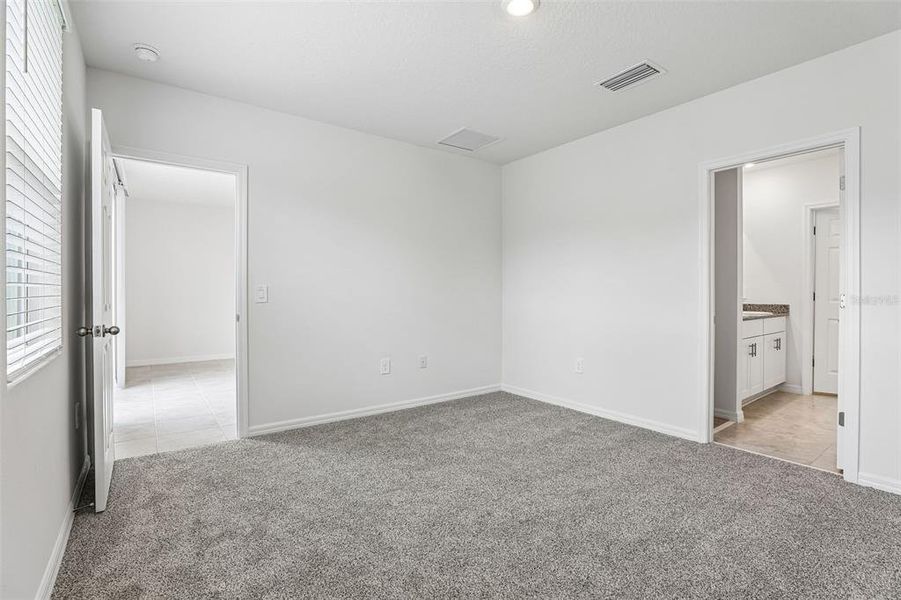 Spacious, unfurnished interior of a new home in Bradbury Creek - Classic Series, Haines City (Image 29). Spacious, unfurnished interior of a new home in Bradbury Creek - Classic Series, Haines City (Image 29).