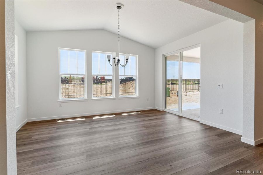 Spacious, unfurnished interior of a new home in Harvest Crossing, Aurora (Image 10).