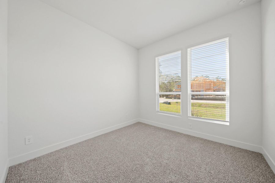 Spacious, unfurnished interior of a new home in Butlers Bend Estates, Pinehurst (Image 15).