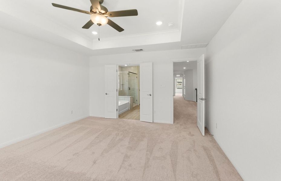 Spacious, unfurnished interior of a new home in Santa Rita Ranch, Liberty Hill (Image 19). Spacious, unfurnished interior of a new home in Santa Rita Ranch, Liberty Hill (Image 19).