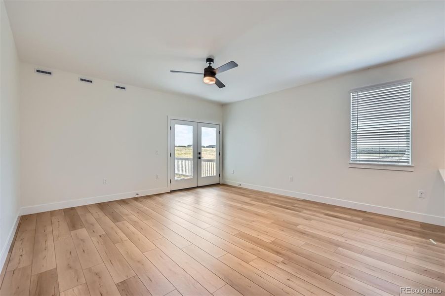 Spacious, unfurnished interior of a new home in , Elizabeth (Image 25).