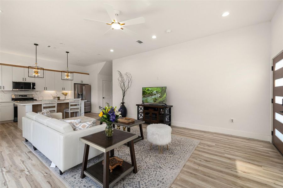 Furnished interior view inside a new home in , Houston (Image 39). Furnished interior view inside a new home in , Houston (Image 39).