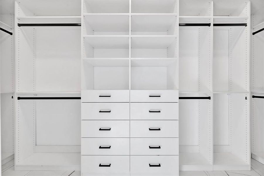 Image 37 of a home in .